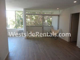 Primary Photo - 1341 N Crescent Heights Blvd