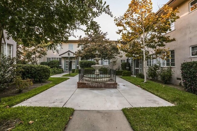 Building Photo - 1.0 bedroom in Pasadena California 91106
