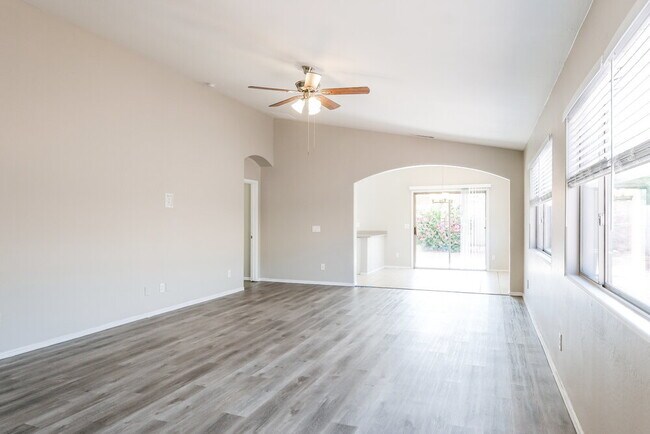 Building Photo - 2710 S 108th Ave