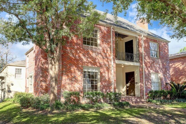 Foto del edificio - 2134 South Blvd