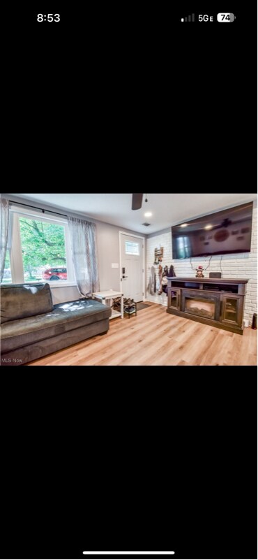 Foto del edificio - 1361 E 349th St