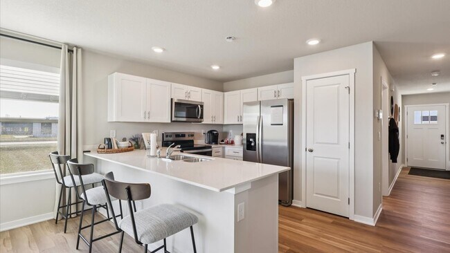 Building Photo - 15345 Coyote Dr