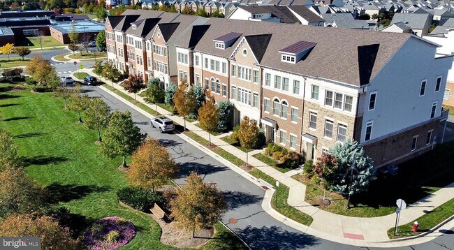 Building Photo - 44750 Maynard Square