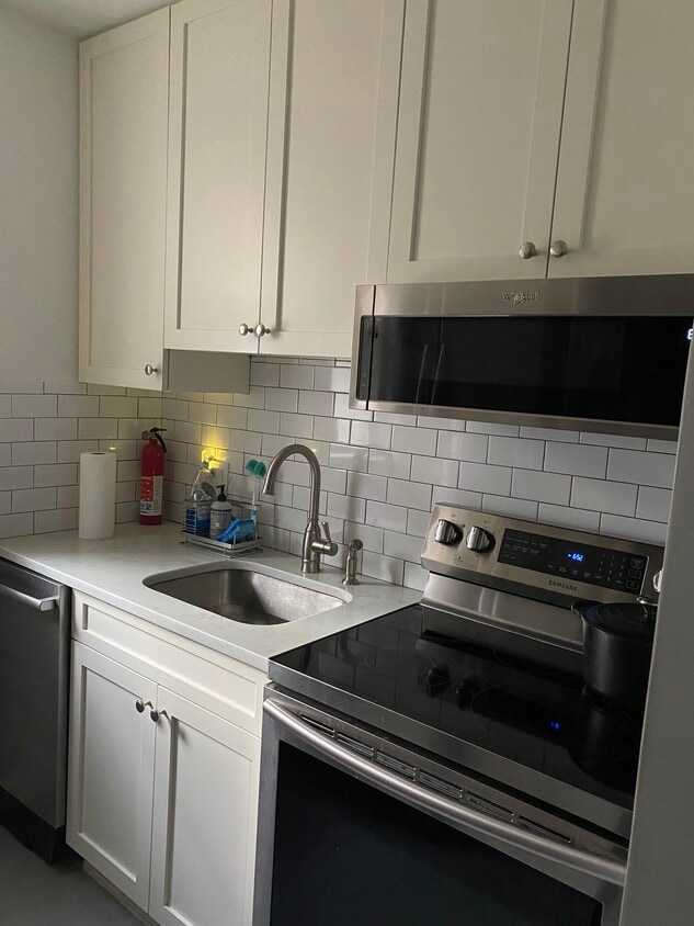 4000 Beecher St NW Unit 101, Washington, DC 20007 Condo for Rent in