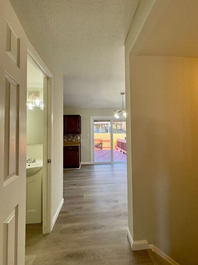 Foto del edificio - Charming 3 Bedroom/2.5 Bathroom in Parkville, MD!