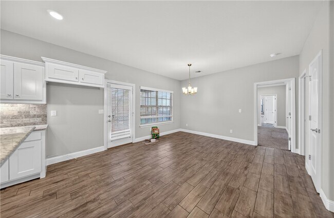 Foto del edificio - 584 Quartz Wy