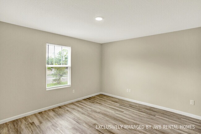 Building Photo - 8518 McGirts Village Ln