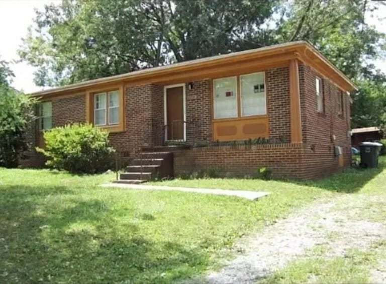 Primary Photo - 1507 Woodbriar Ave