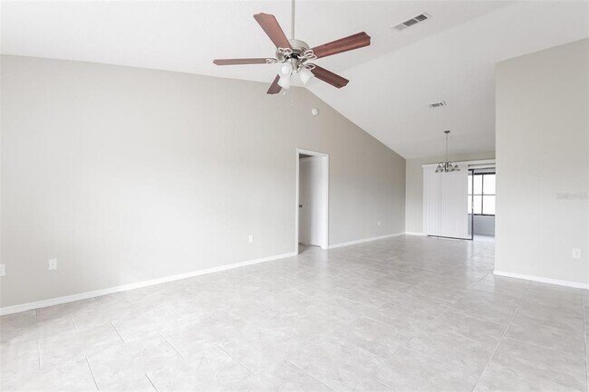 Foto del edificio - 604 Basingstoke Ct