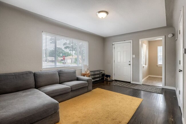 Photo - 1701 Lima Street House