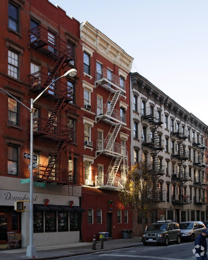 Foto principal - 163 Stanton St