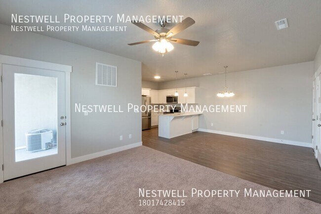 Foto del edificio - Brand New 3-bed Condo in Riverton!