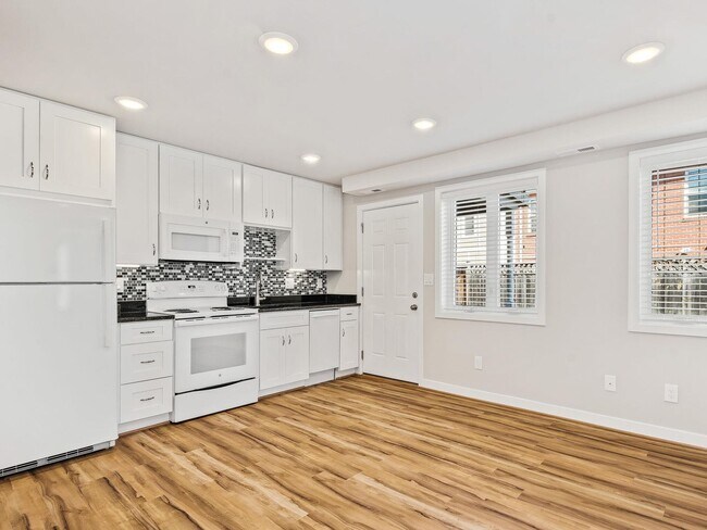 Foto del edificio - 535 16th St NE