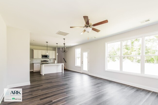 Foto del edificio - 420 Blue Robin Ln