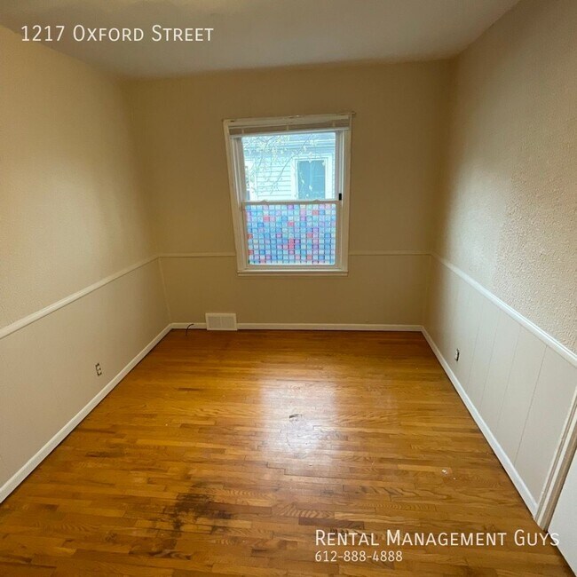 Foto del edificio - 1217/1219 Oxford Drive
