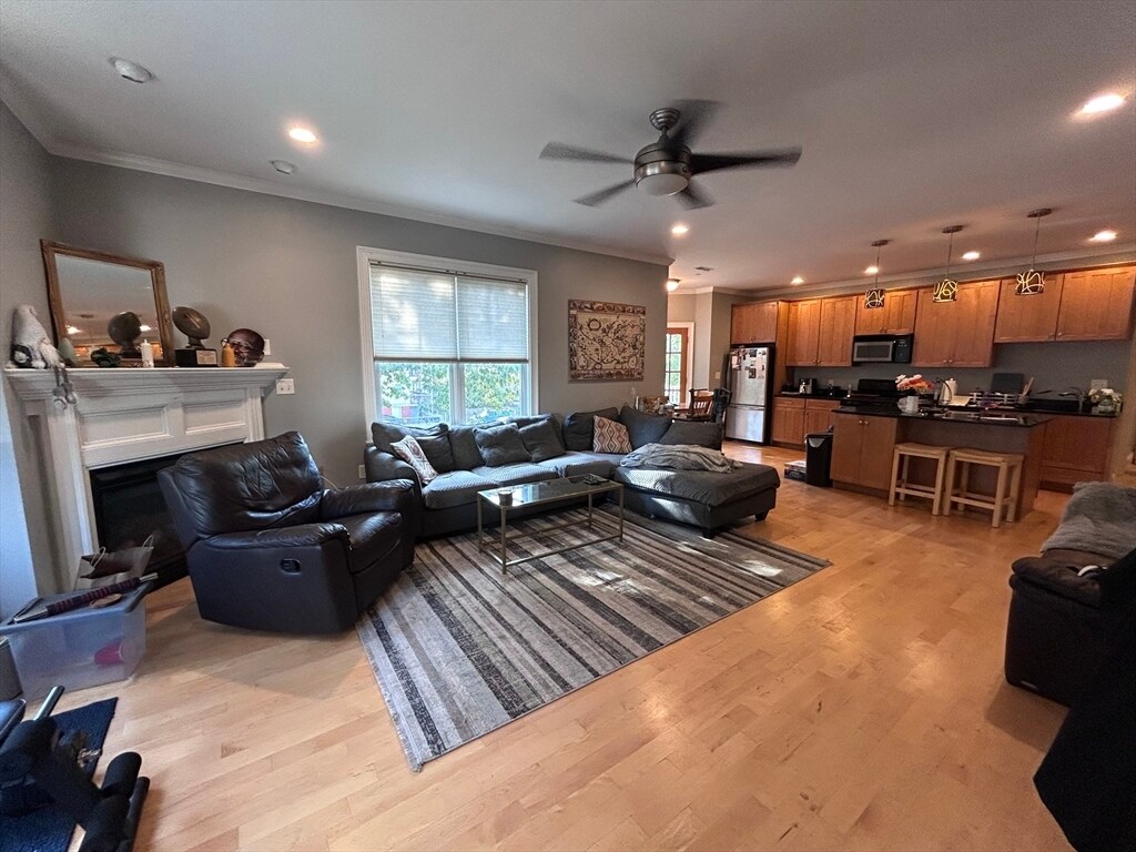 Foto principal - 19 Bellflower St