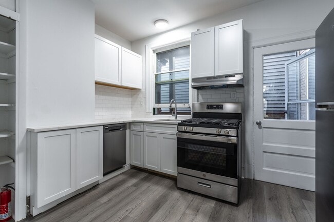 Foto del edificio - 4913 Yew St