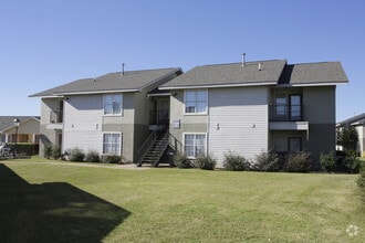 Building Photo - The Patrician at Bonaire