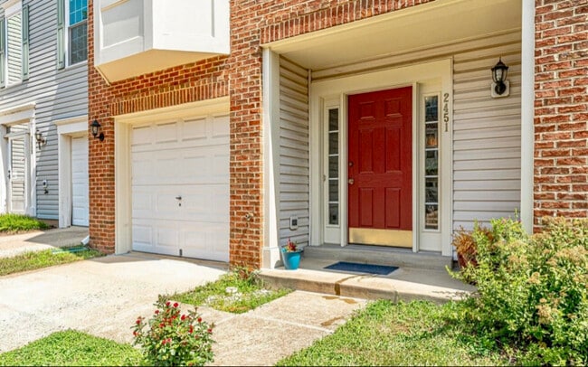 Building Photo - 2451 Sugar Mill Way