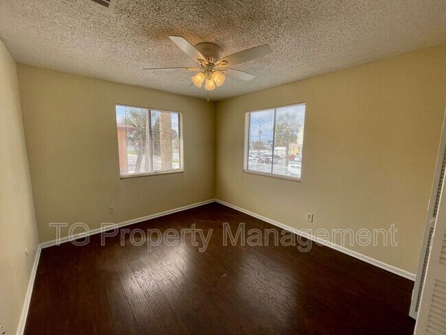 Foto del edificio - 109 2nd St S