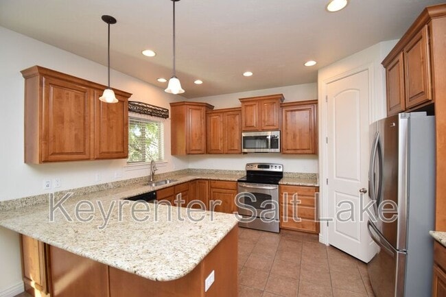 Building Photo - 3397 W Chatel Dr