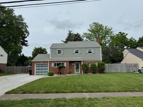 Building Photo - 5828 Susquehanna Dr
