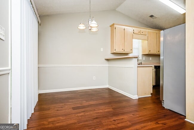 Building Photo - 717 Kaylors Mdw