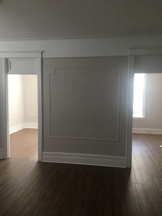 Foto principal - 67-53 78th St