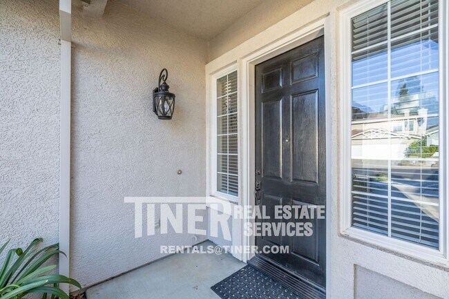 Building Photo - 3205 Corniche Ln