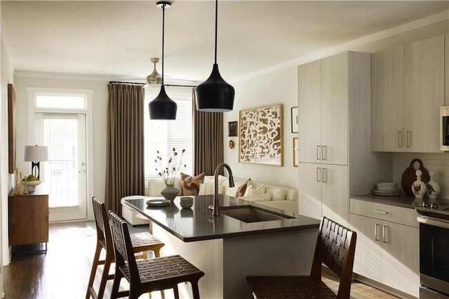 Photo - 1809 Appaloosa Ln NE House