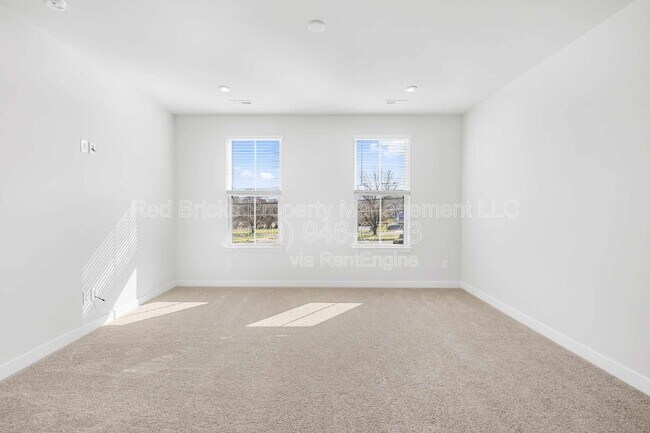 Foto del edificio - 2833 Statesville Ave