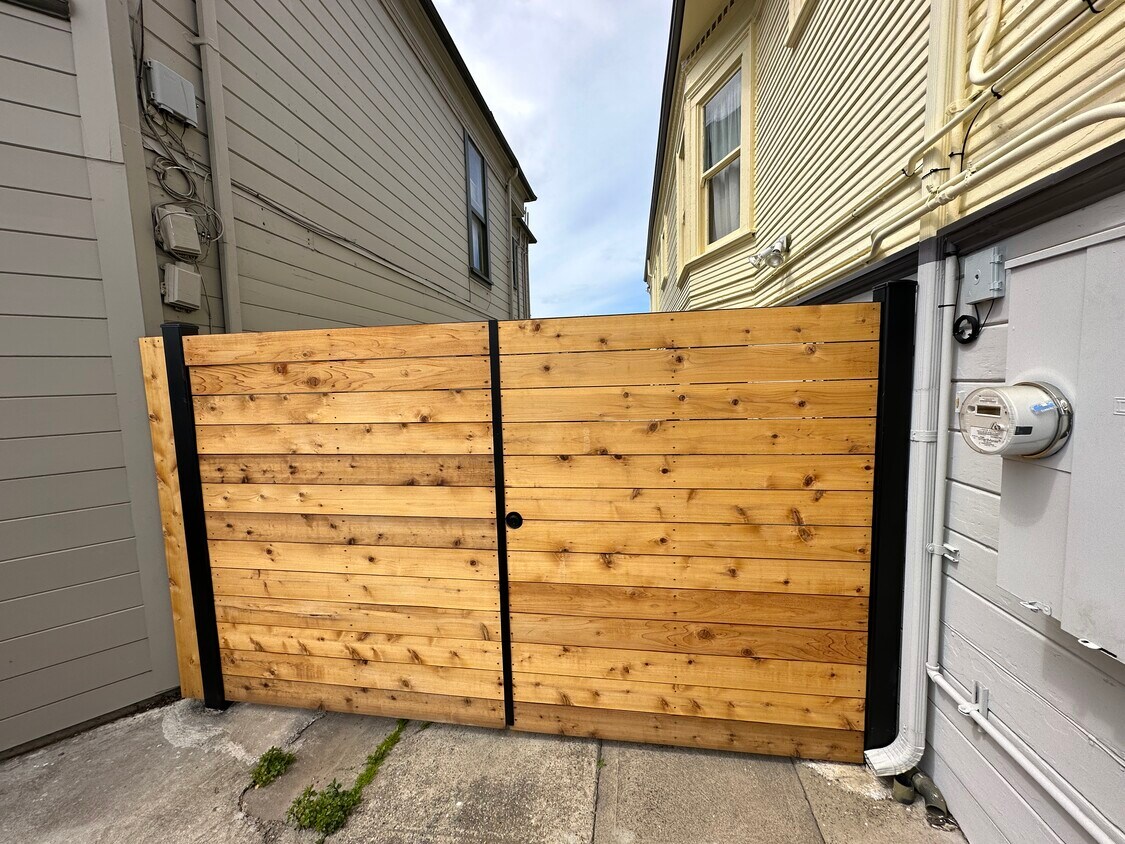 Foto principal - 2929 West St