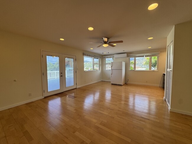 Foto del edificio - 1021 Koko Head Ave