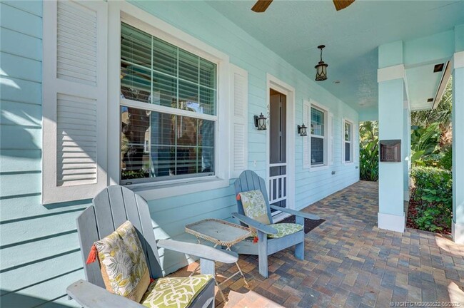 Foto del edificio - 424 SW Camden Ave