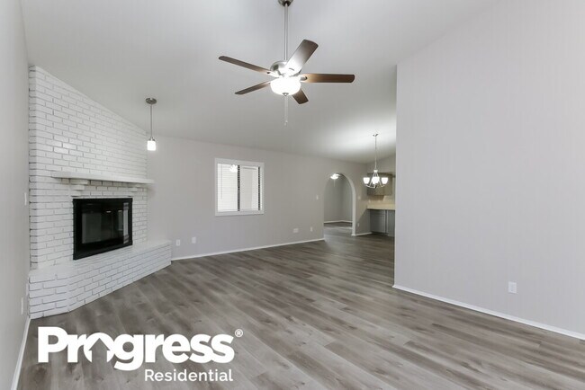 Foto del edificio - 6243 E Inglewood St