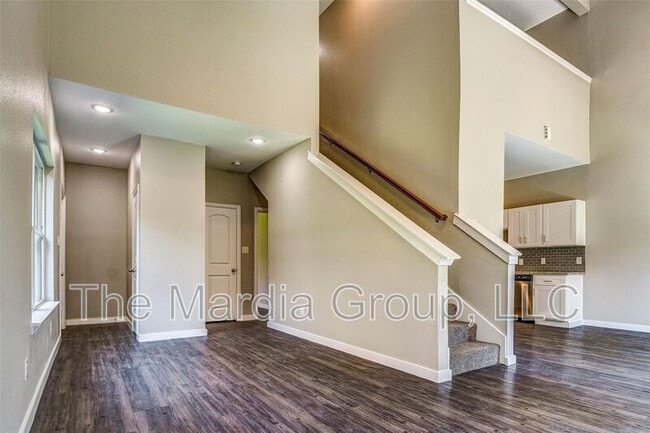 Foto del edificio - 1110 Woburn Dr