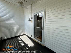 Building Photo - 7826 Bodkin View Dr