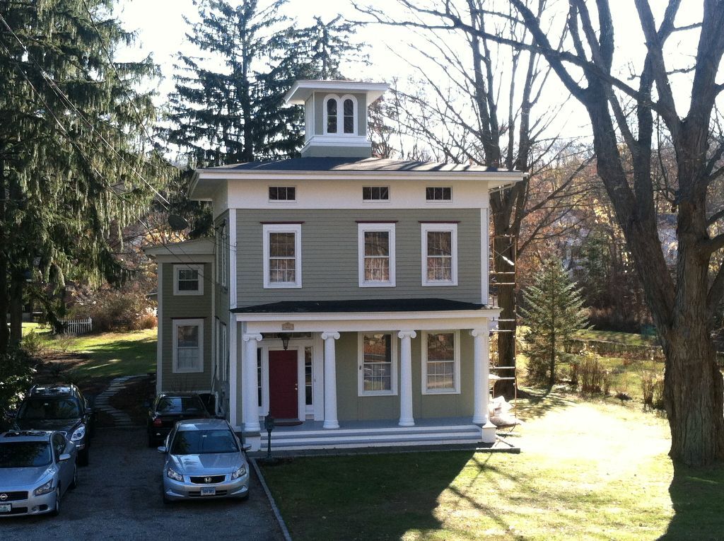 Primary Photo - 66 Greenwood Ave