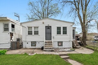 Building Photo - 11837 S Sangamon St