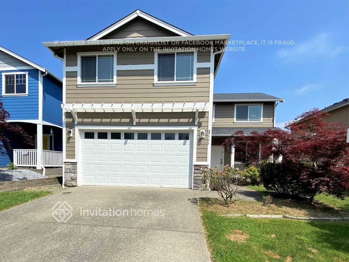 Foto principal - 2111 198th St E