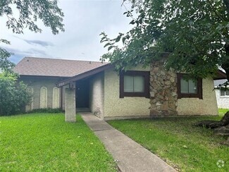 Building Photo - 1101 Trinidad Ln