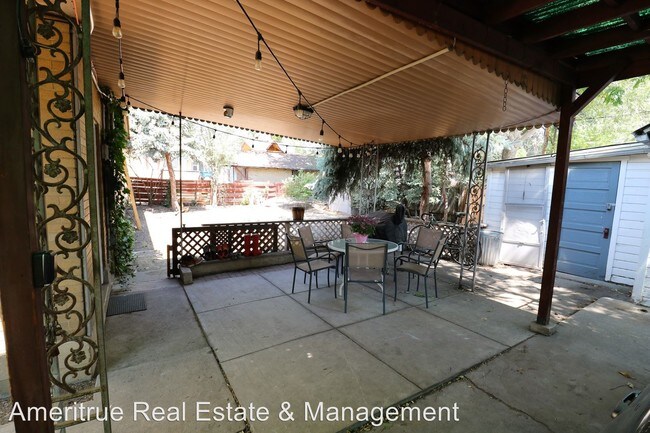 Building Photo - 255 S 100 E