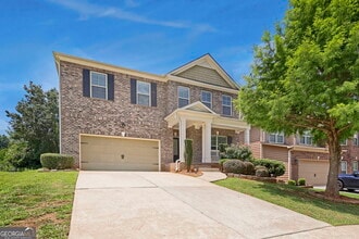 Building Photo - 5957 Stow Dr