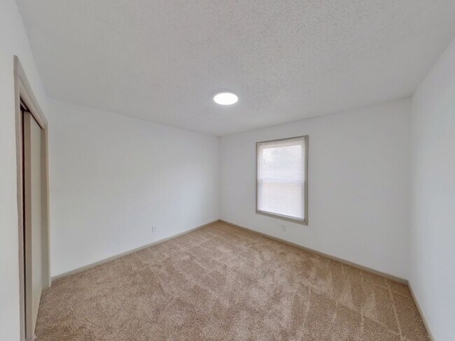 Foto del edificio - 234 N Acadia St