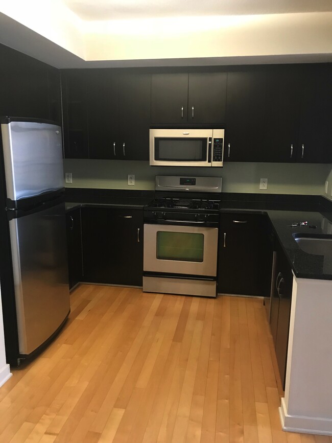 Foto del edificio - 475 K St NW