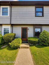 Building Photo - 1144 Sawmill Rd