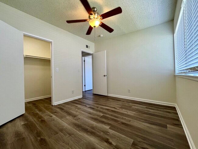 Foto del edificio - Bridgeport Apartment Homes