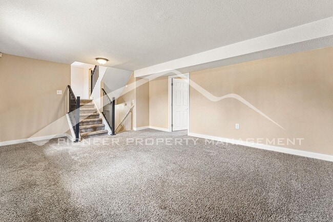 Foto del edificio - 5063 W 70th Pl