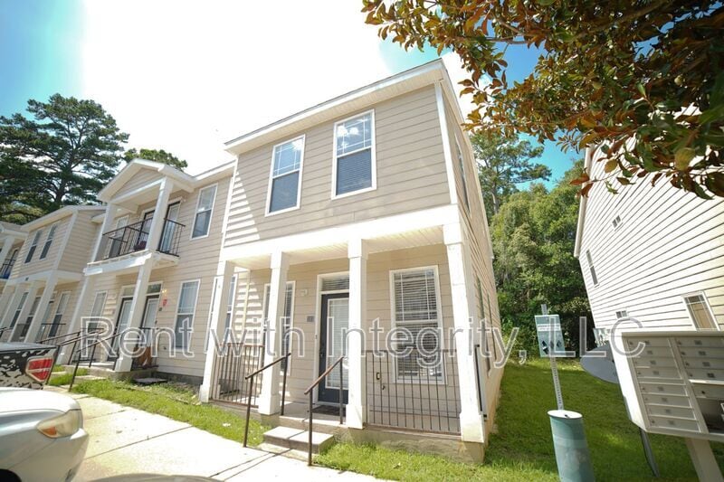 Photo - 2400 Fred Smith Rd