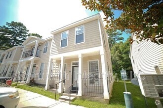Building Photo - 2400 Fred Smith Rd
